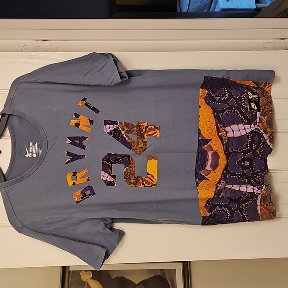 Nike Other - Kobe Bryants Limited Nike Mens Graphic Shirt